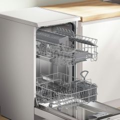 Bosch SPS2IKW01G Dishwasher 9 Place Settings White