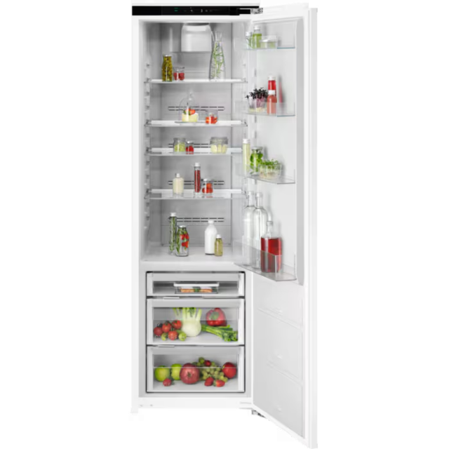 AEG NSK9Z181EC 
Built in column Larder Fridge, LongFresh, MultiFlow, Fixed Hinge, Recycled Inner Lin