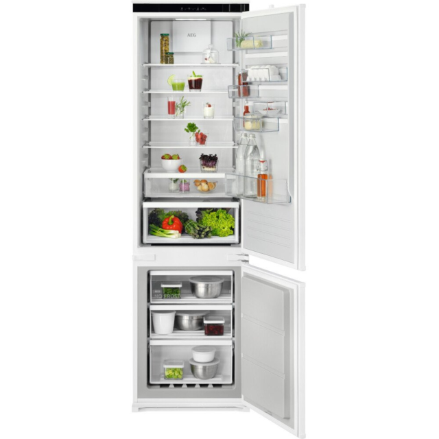 AEG OSC6M191ES 
Extra Tall Integrated Frost-Free Fridge Freezer with electronic controls, E Energy, 