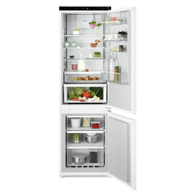 AEG TSC7M181DS 
Integrated Frost Free Fridge Freezer. Cooling360, GreenZone+, ExtraChill, DynamicAir