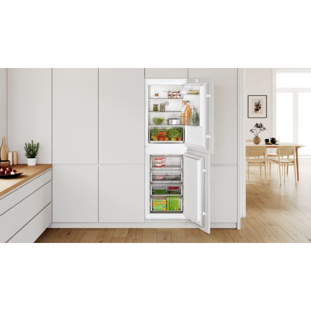 Bosch KIN85NSE0G 54.1Cm 50/50 Built-In Frost Free Fridge Freezer White