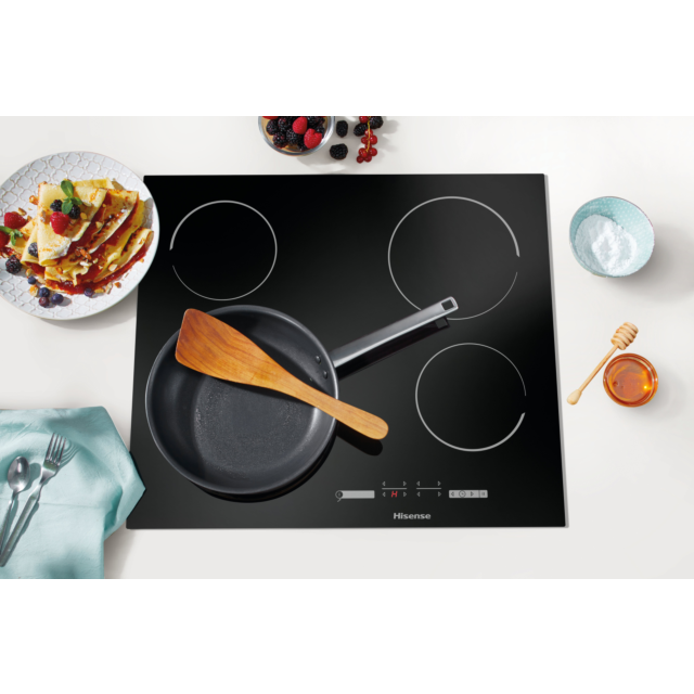 Hisense E6431C 59.5cm Ceramic Hob - Black Black