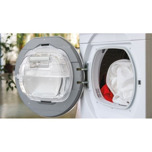 Hoover HLE C9DCE H-Dry 300 Freestanding 9kg Condenser Tumble Dryer - White with Chrome Door