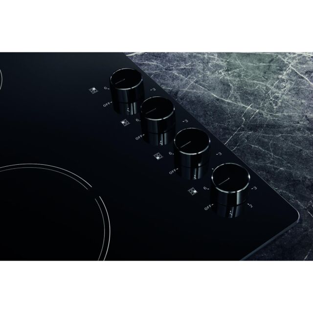 Hotpoint HR620RH Electric Hob