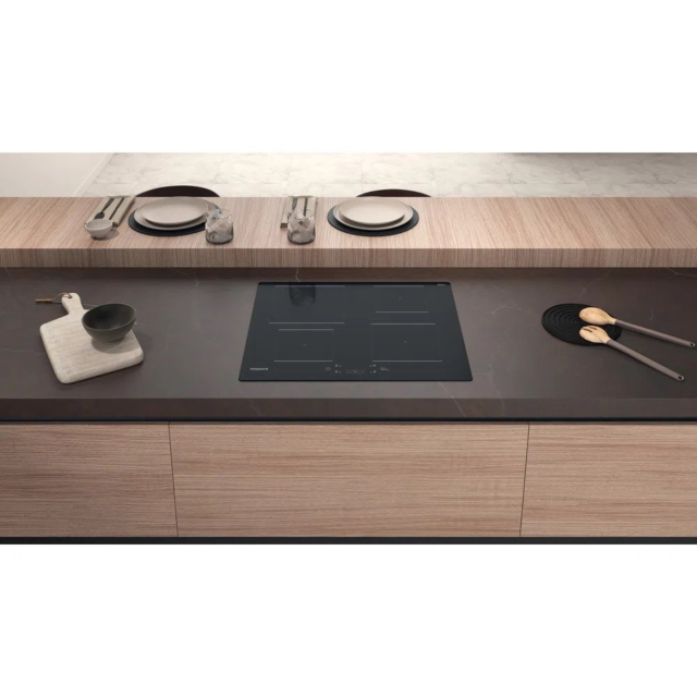 Hotpoint TQ1460SNE 60cm Frameless Touch Control Induction hob - Black