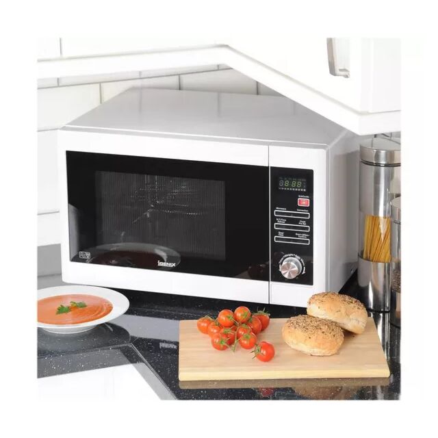 Igenix IG3093 30 Litre 900 Digital Microwave White