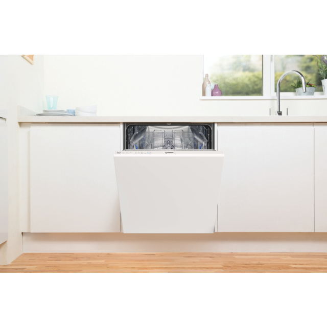 Indesit D2IHL326UK Full Size Dishwasher - White- 14 Place Settings White