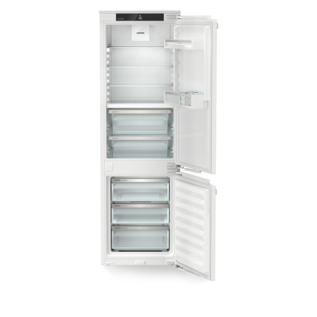 Liebherr ICBA5123 Fridge Freezer with BioFresh Tech