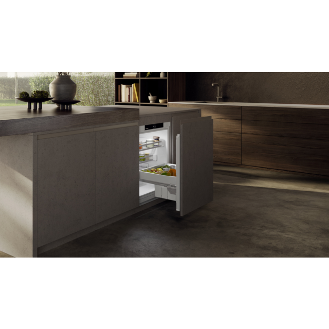 Liebherr URPD365I Built-Under Larder Fridge with Touch