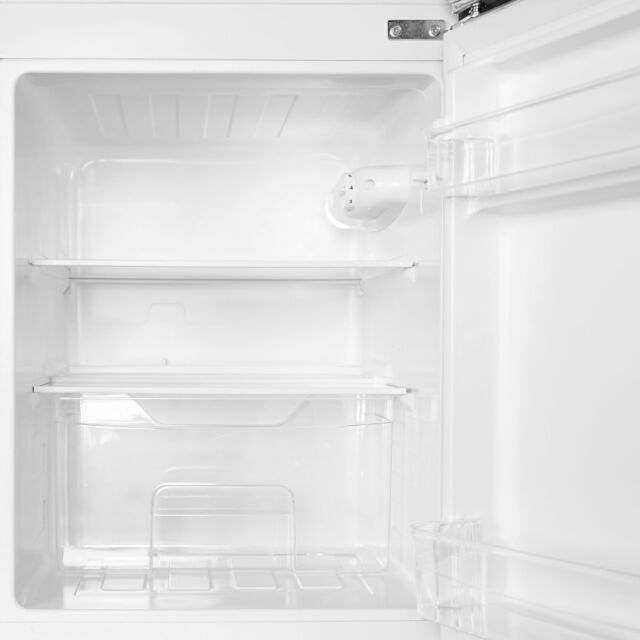 Montpellier MAB2035EK 45.3cm Undercounter Retro Fridge Freezer - Black