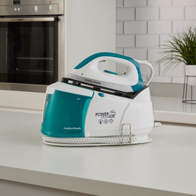 Morphy Richards 332014 2.2L PSE Auto-Clean,  5 bar, Ceramaslide, 170g/min, White/Green