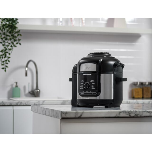 Ninja Foodi OP500UK 7.5L 9-in-1 Multi Pressure Cooker and Air Fryer