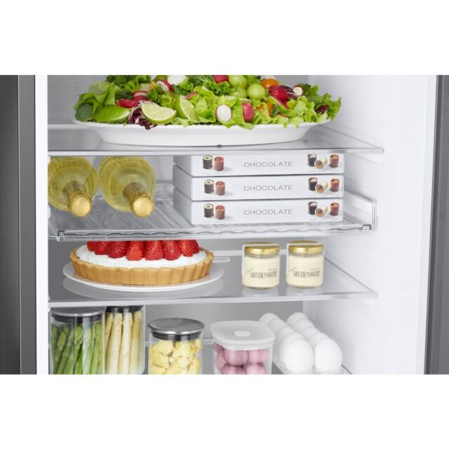 Samsung RB38A7B53B1/EU  RB38A7B53B1 59.5cm Frost Free Bespoke Fridge Freezer - Black Metal