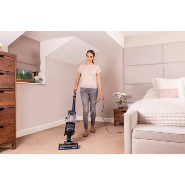 Shark NV602UK Lift-Away Upright Vacuum Cleaner - Blue